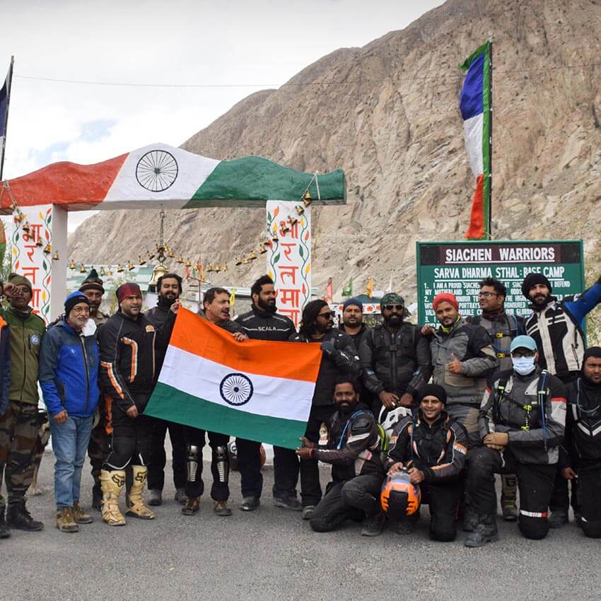 KTM Adventure 390 ride Indian flag